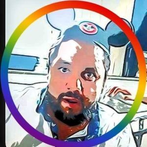 Meet your Posher, Giovanni